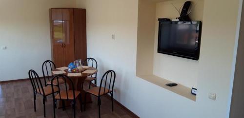 Hostal Guest House On Pobedy 7