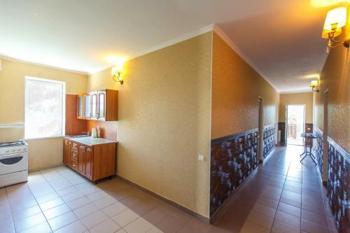 Hostal Guesthouse Valensiya
