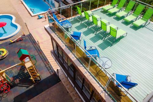 Hostal Family Hotel H2o