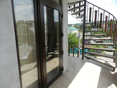 Hostal Mone Guest House
