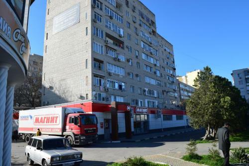 Apartment On Mikroraion Parus