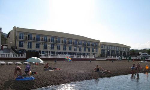 Hotel Tikhaya Gavan