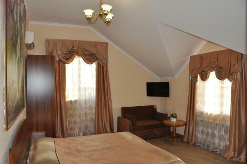 Hostal Shokolad Guest House