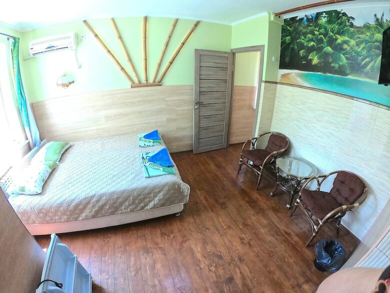 Hostal Bamboo Guest House