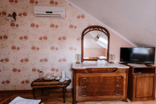 Imperial Hotel