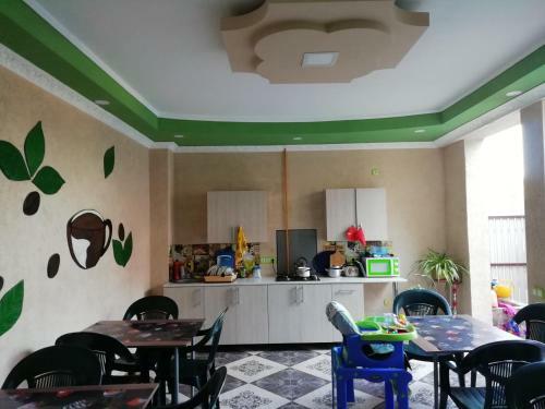 Hostal Lagrein Guest House
