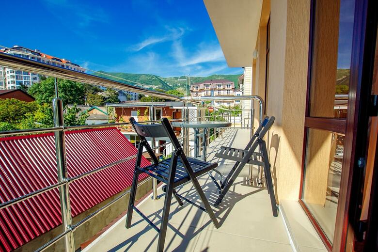 Hostal Hotel Mari