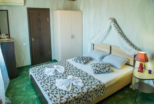 Hostal Roza Vetrov Guest House
