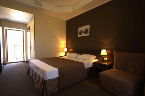 Hostal Villa Laguna Guest House