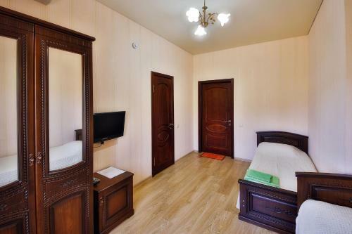 Hostal Guest House On Yaltinskaya
