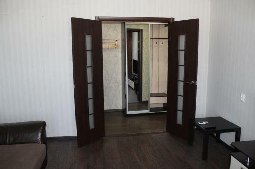 Apartment On Yuzhnaya 52