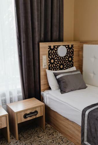 Dona Hotel
