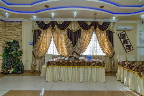 Grand Hotel