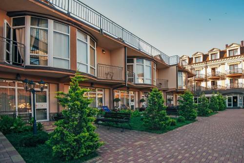 Marinus Hotel