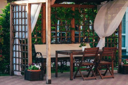 Marinus Hotel