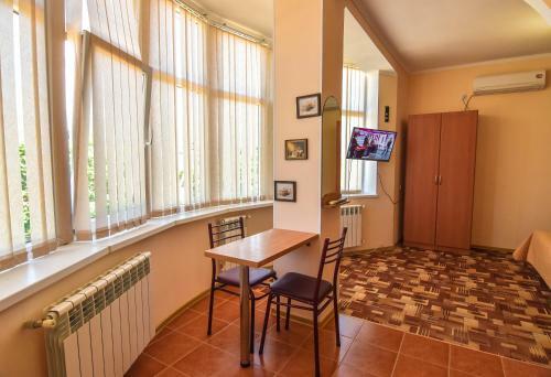 Hostal Guesthouse Solnechnyiy