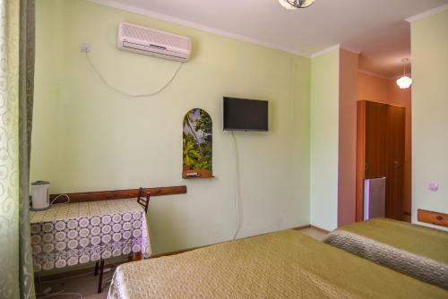 Hostal Guesthouse Solnechnyiy