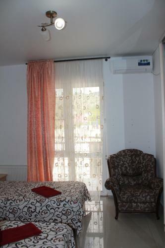 Hostal Vinograd Guest House