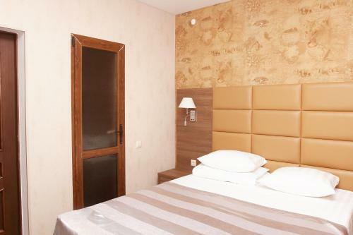 Hotel Chernomorsky Complex Of Townhouse