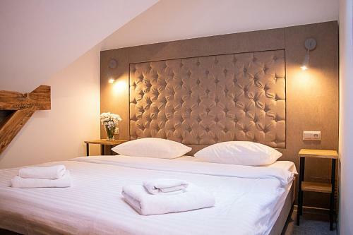 Honey Bridge Hotel