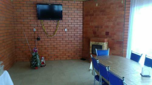 Hostal Above The River Guest House
