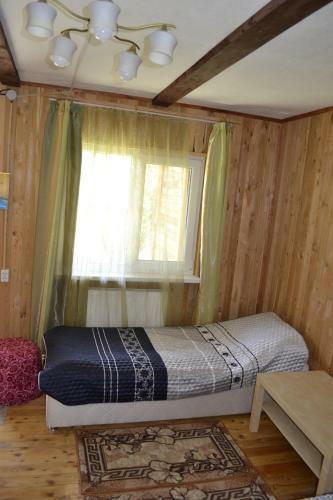 Hostal "????????? ?????"