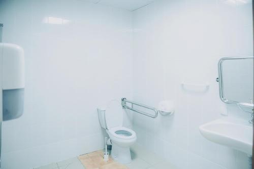 Hostel Enot