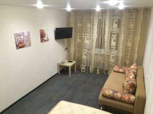 Apartment On Meridiannaya 7