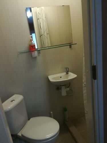 Hostal Guesthouse Lambushka