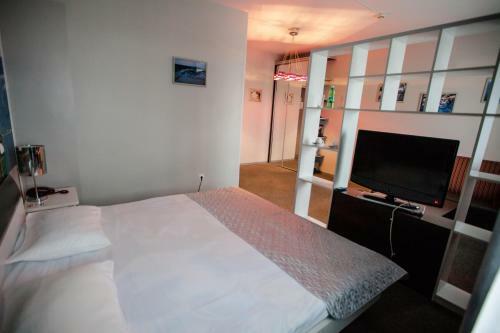 Guru Hotel