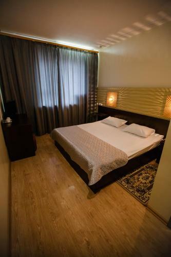 Guru Hotel