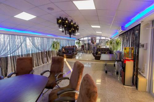 Hotel Enigma