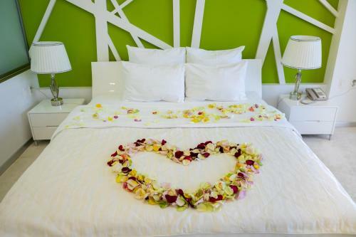 Bliss Hotel & Spa