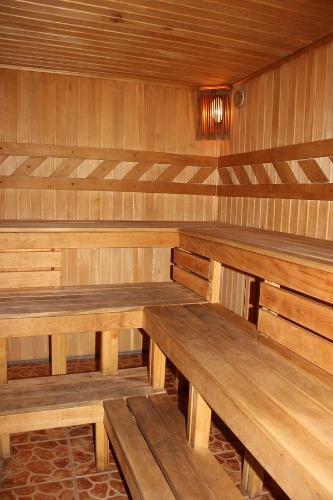 Hostal Guest House Adel