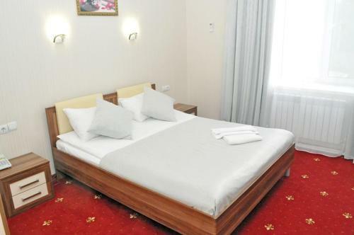 Hotel Cosmos