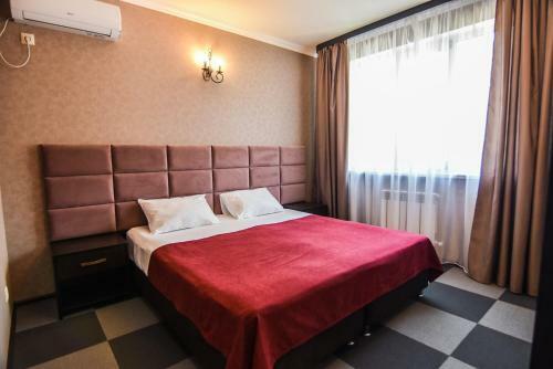 Apartments On Ges-19