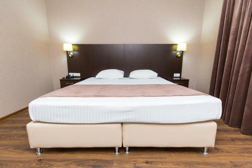 Meliton Hotel
