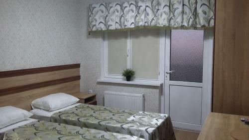 Hostal Gostevoi Dom Shkolnaya 44