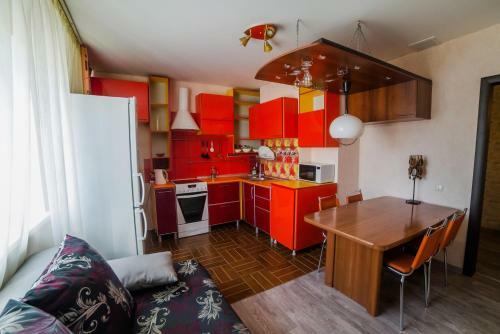 Apartments On Aviatorov