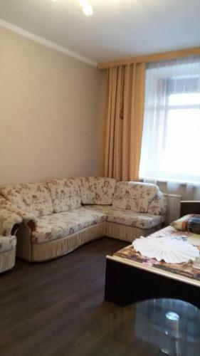 Apartment On Aviatorov