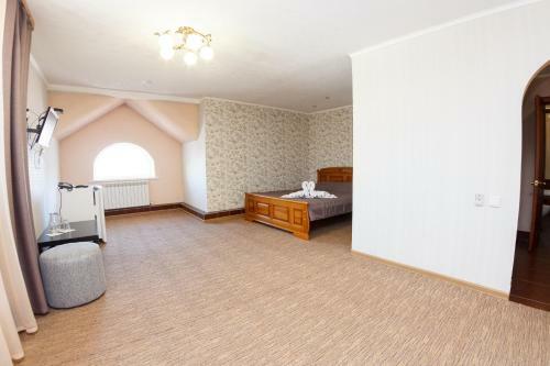 Hotel & Wellness Complex Family
