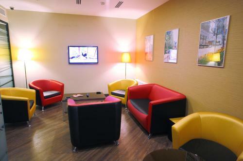 Avenue Park Hotel