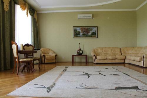 Hotel Roscha Nevest