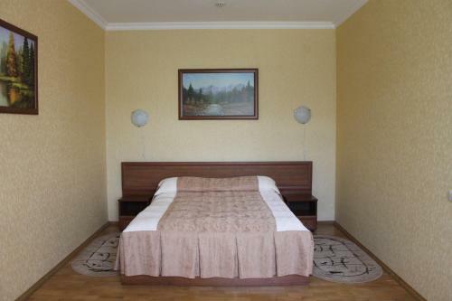 Hotel Roscha Nevest