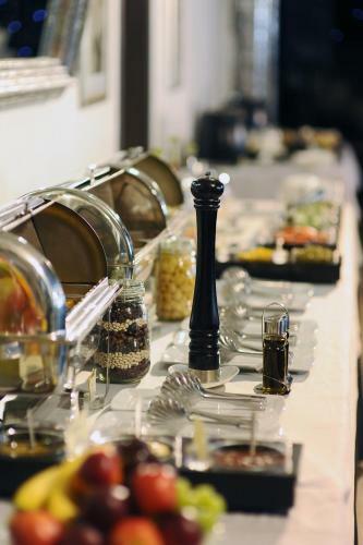 Avrora Business Hotel And Spa