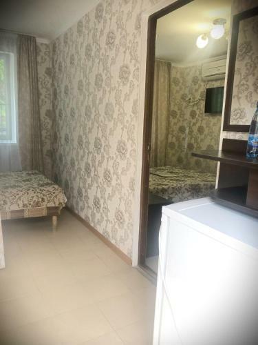 Hostal Avgusta Guest House