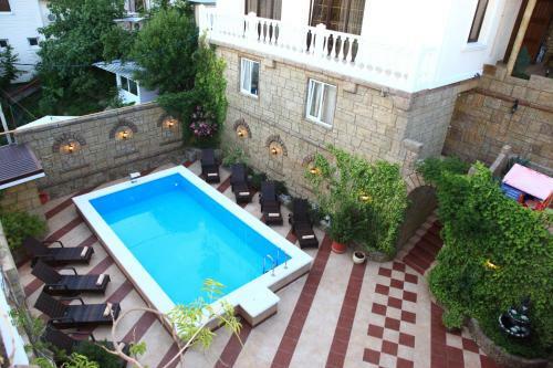 Hotel Grand Elite