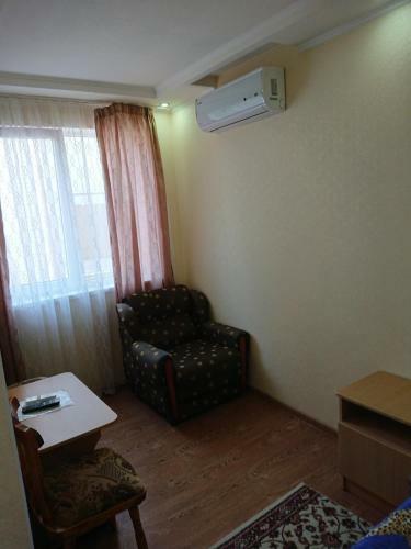 Hostal Guest House Lazurit Yug