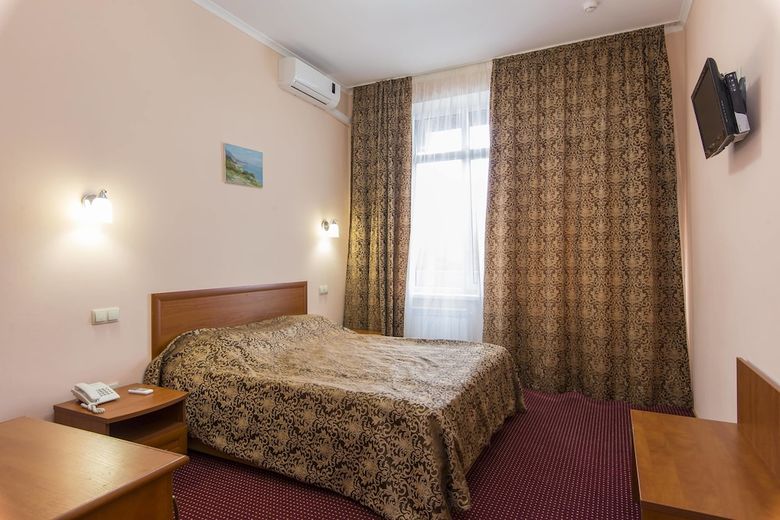 Hotel ?????, ???????????, ?????????? 65?