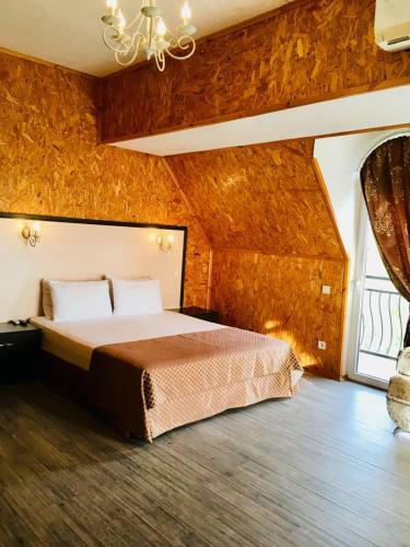 Bed & Breakfast ?? "amvel"